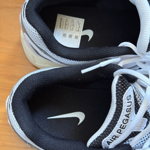 Nike Air Pegasus 2005 athletic shoes like new, size 42, white and grey