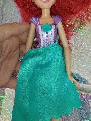 Ariel doll used, needs hair care