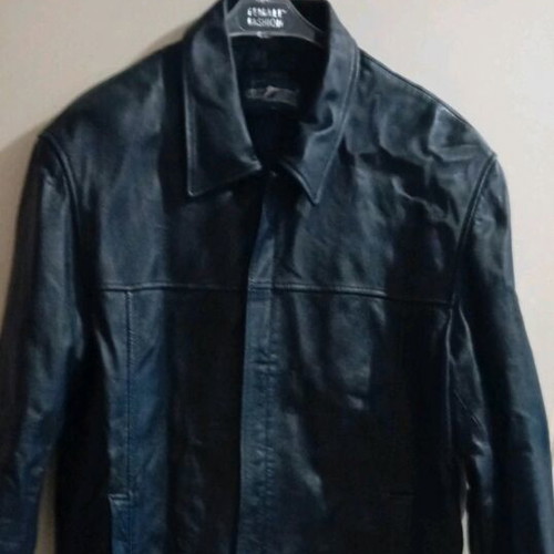 Men's leather jacket size L like new, black