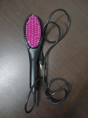 Electric hairbrush used, up to 230 degrees