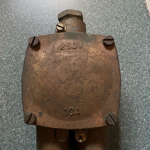 Ship bronze distribution box like new