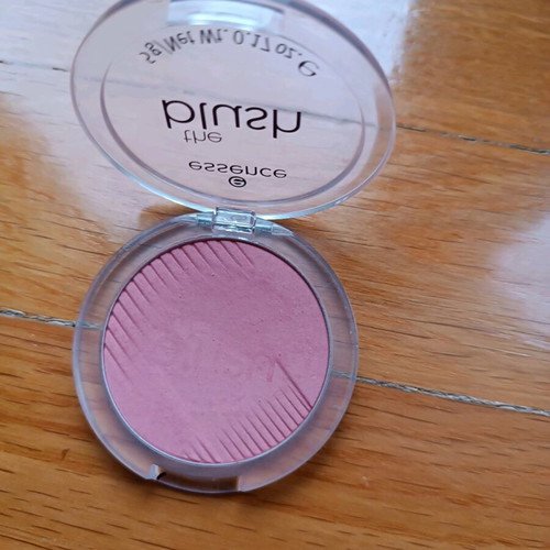 Essence The Blush like new, shade no30 breathtaking