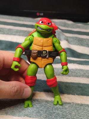 Teenage Mutant Ninja Turtles Raphael figure used, good condition
