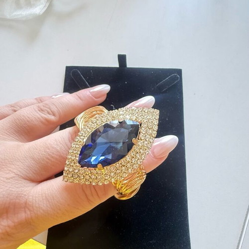 Evil Eye Bracelet new, gold with blue stone