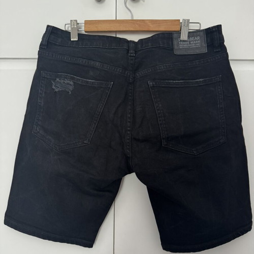 Pull & Bear black ripped men's denim shorts size 44 like new