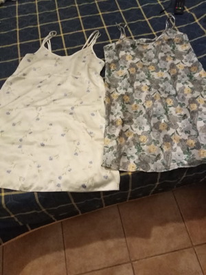 Νυχτικά-νεγκλιζέ μεταχειρισμένα, σετ 2, μέγεθος L, μίνι μήκος