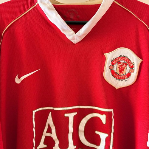 Manchester United 2006/07 jersey like new, size M