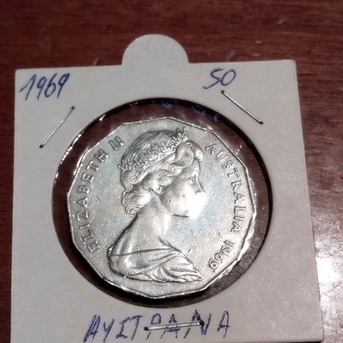 Collectible 50 cents 1969 Australia coin like new