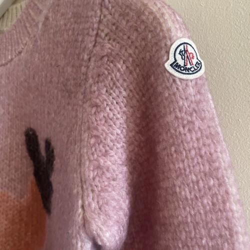 Moncler pink wool sweater with llama design, size 10 years