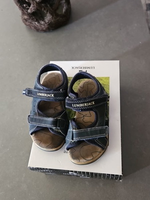 Lumberjack sandals size 28 like new, blue boys' shoes