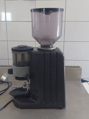 Coffee grinder used, espresso grinding mill