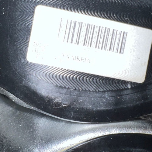 Leather shoes new, size 39