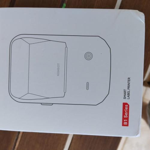 Niimbot B1 Thermal Label Printer new with Bluetooth and USB