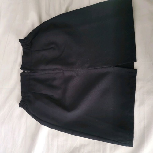 Parade skirt size 6 like new, blue