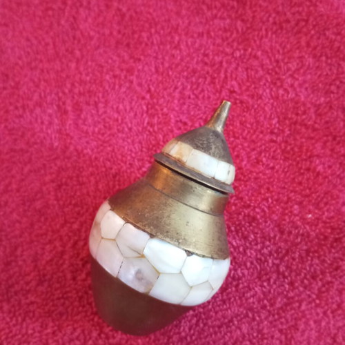 Brass and shell India 9cm used