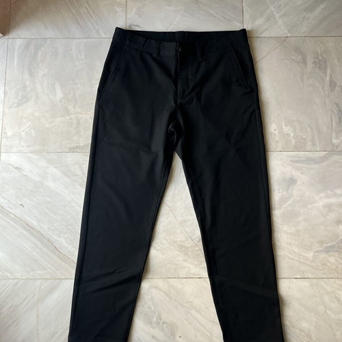 Zara black chino pants size 31W EUR40