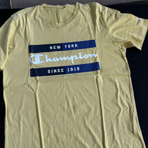 Champion T-shirt like new, yellow, size L