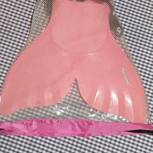 Mermaid monofin used with 3 sand toys