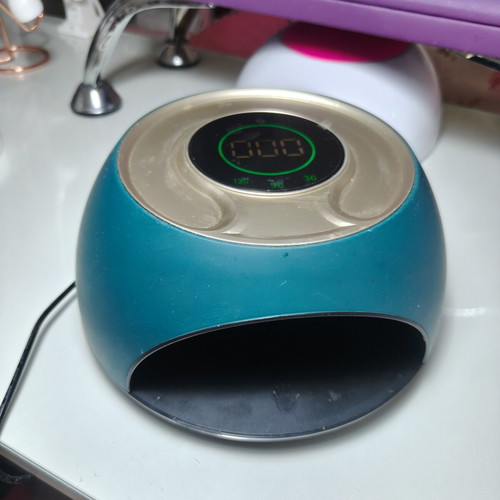 Sun One UV F11 Nail Lamp UV/LED 120W used, green