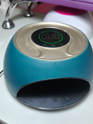 Sun One UV F11 Nail Lamp UV/LED 120W used, green