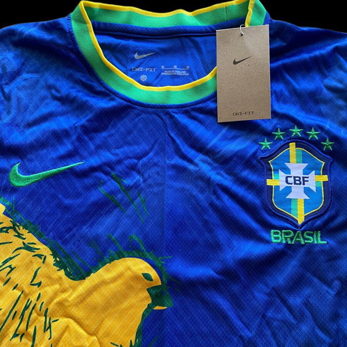 Brazil Canary Special Edition Jersey new with tags Medium