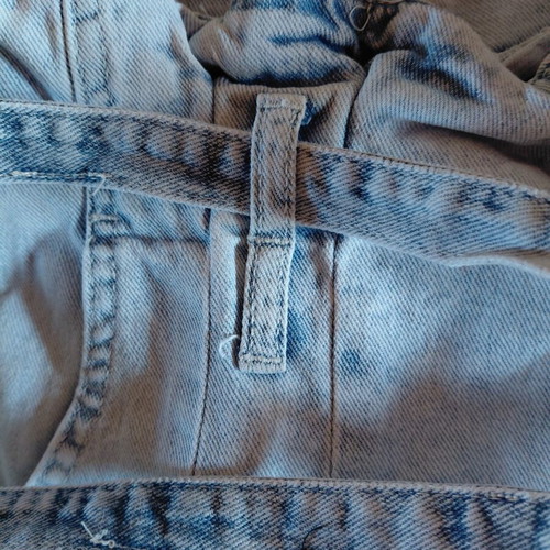 Bershka High-Waist Paperbag Denim Shorts Like New, Size 38 with Free Top