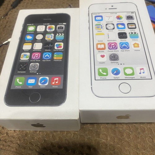 iPhone 5s and 2 more 5s for spare parts with boxes