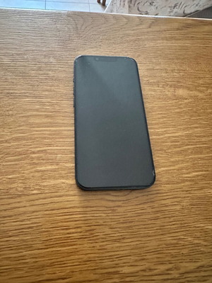 iPhone 13 like new, blue, 128GB, 12-15.9 MP camera