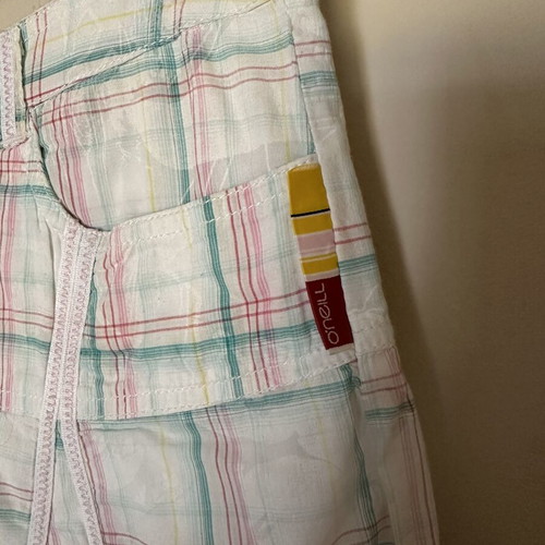 O'Neill skirt like new with pastel check pattern and embroidered logo