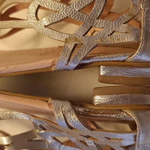 Gold/platinum sandal used, size 38, soft and comfortable