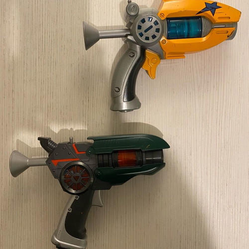 Slugterra Blaster set used with visible wear