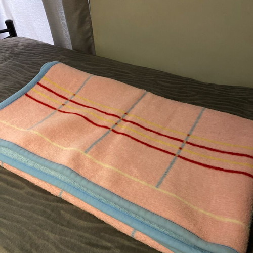 Double-sided blanket used, dimensions 1.70x2.00