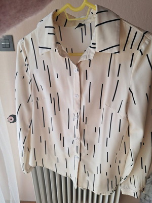 Shein shirt black and white size M like new