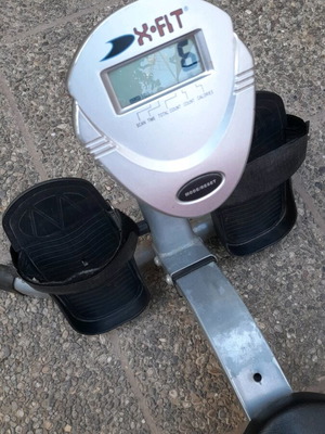 X-FIT rowing machine like new