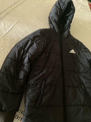 Adidas παιδικό μπουφάν πολύ ζεστό άριστη κατάσταση
