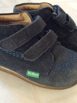 Kickers kids sneakers used, blue, size 22