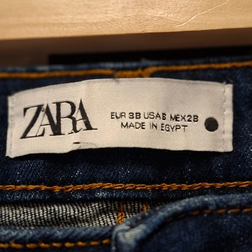 Zara flared jeans size 38, dark blue