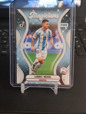 Panini Donruss Soccer 2024-25 Magicians Lionel Messi
