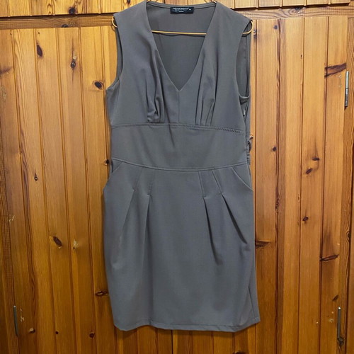 Office dress like new, size L / 40 / 12