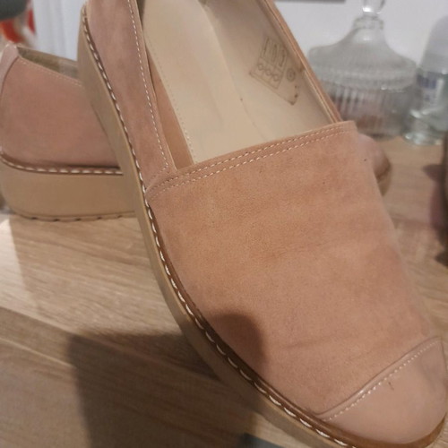 Beatris shoes used, size 37, pink beige suede
