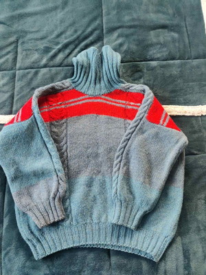 Grey-blue knitted turtleneck with red stripes like new, vintage style