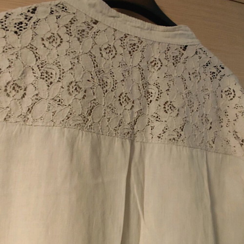 Beige shirt like new with lace design large