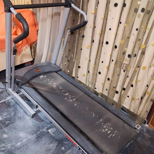 York Fitness T510 electric treadmill