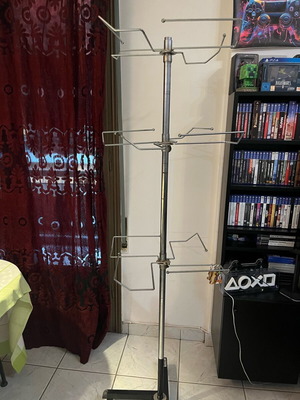 Iron tall rotating stand like new