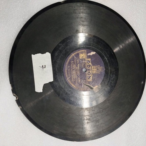 Gramophone records used with foreign songs
