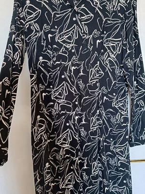 Zara dress black white like new, size L