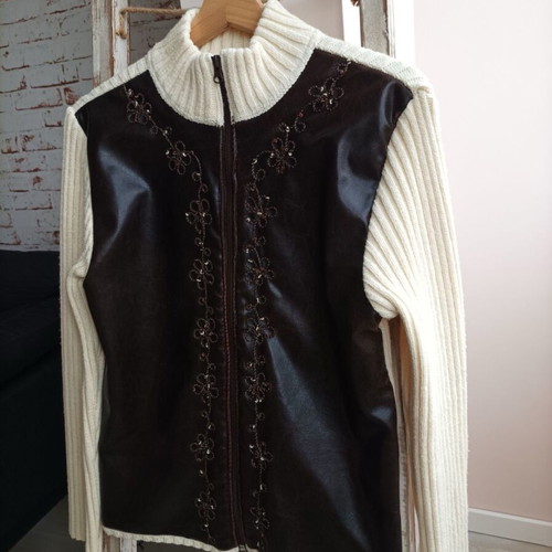 Women's cardigan made of genuine leather like new, size S/M