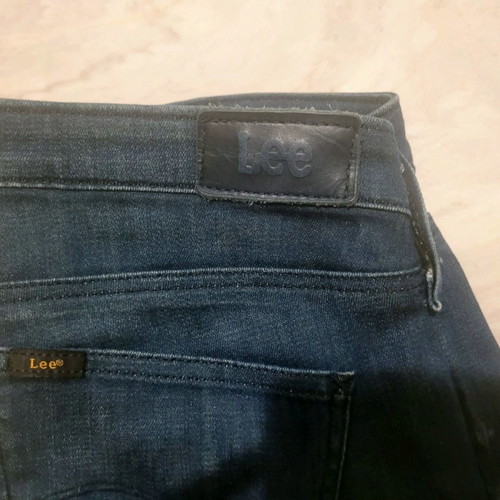Jean Levi's & Lee slim fit skinny jeans set used, size 26