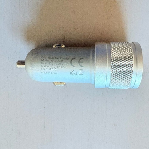 Yankee car charger used with two USB ports