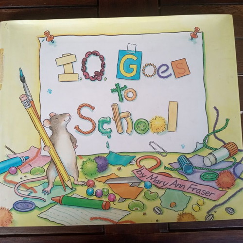 Children's English book I.Q Goes to school hardcover in excellent condition